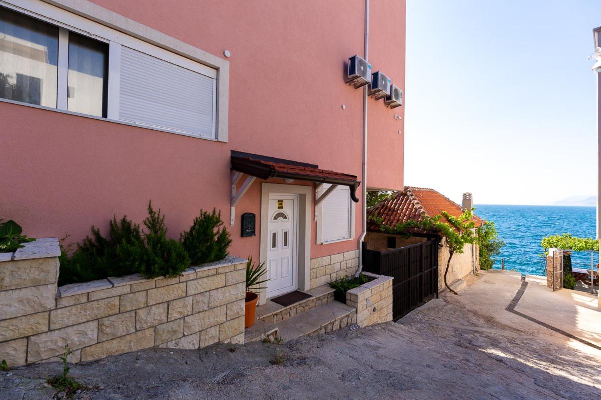 Dreamsea Apartment Utjeha Esterno foto